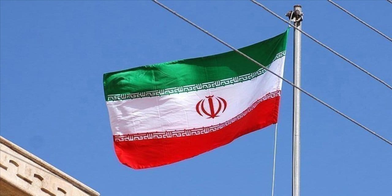 iran avrupaya kapiyi kapadi 9B24a3dS.jpg