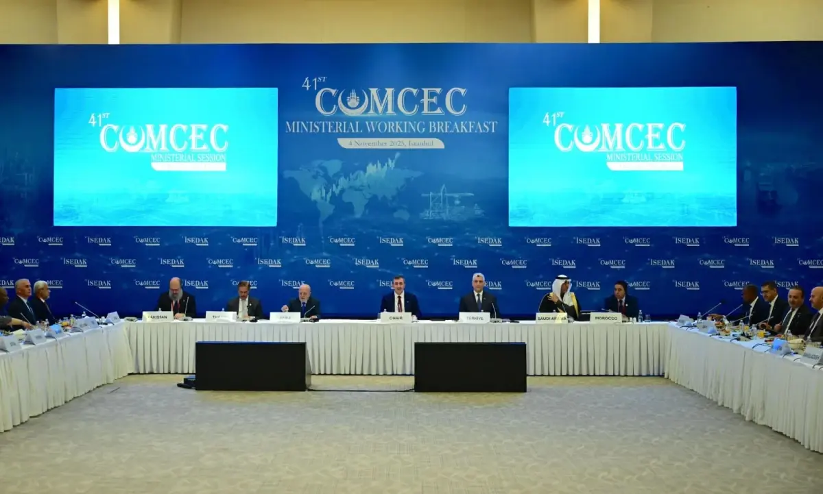 isedak 41 bakanlar toplantisi istanbulda 5ZPF37Z8.jpg